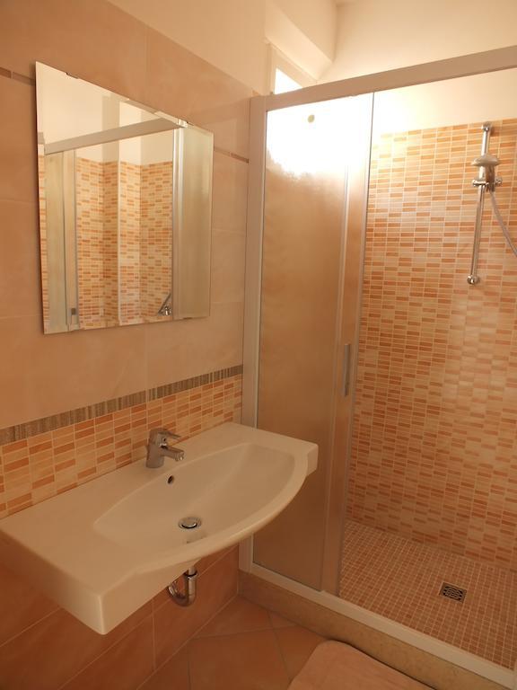 Hotel Luana Rimini Quarto foto